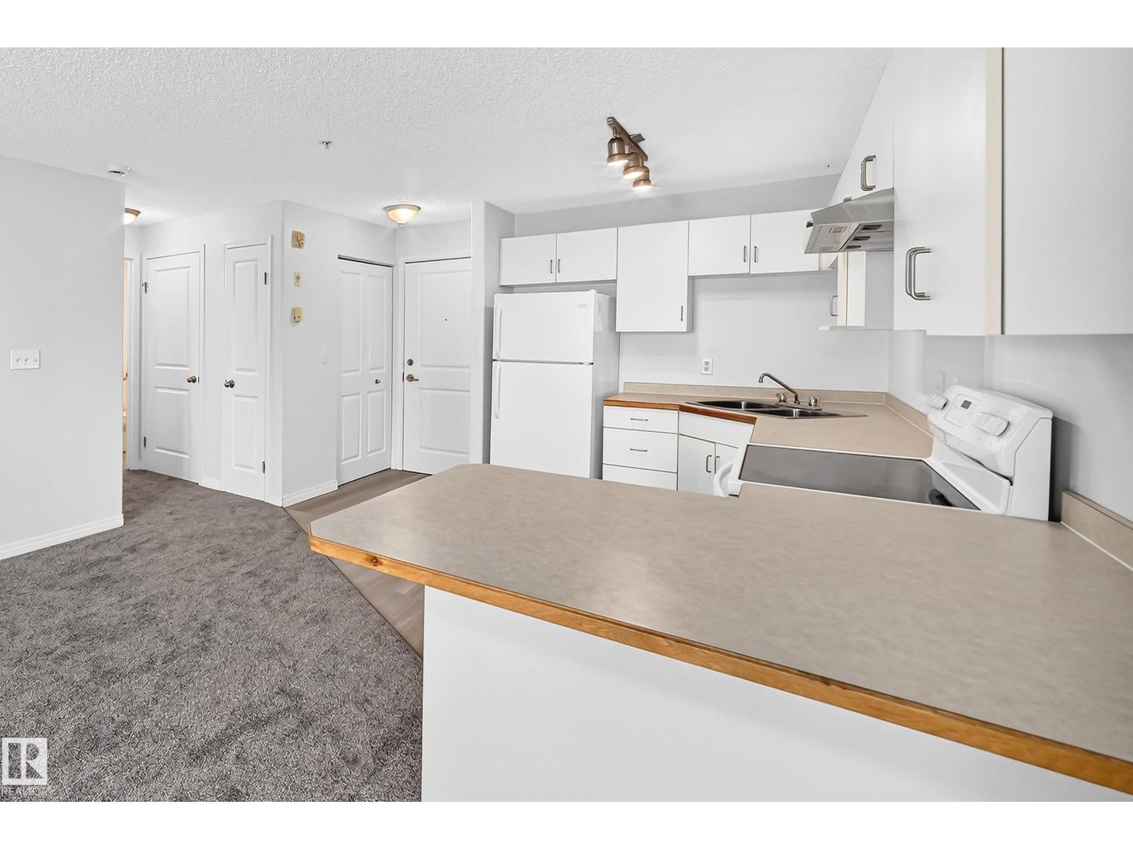 #218 10535 122 ST NW - 11