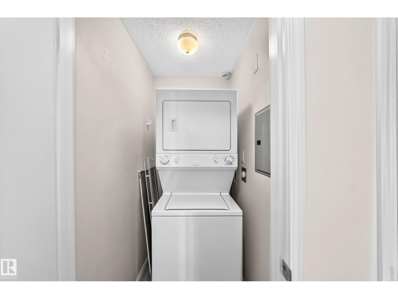 #218 10535 122 ST NW - 26