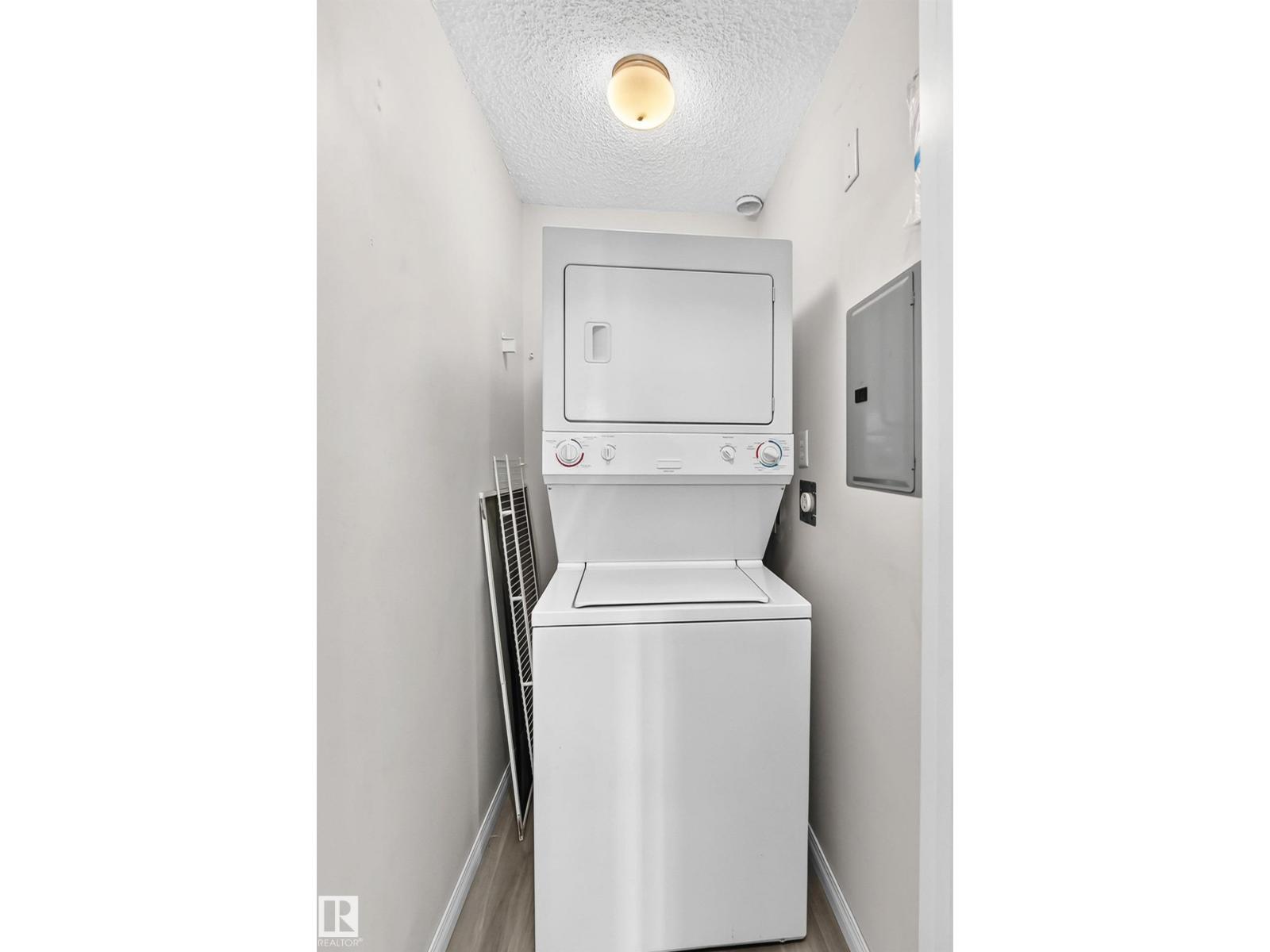 #218 10535 122 ST NW - 27