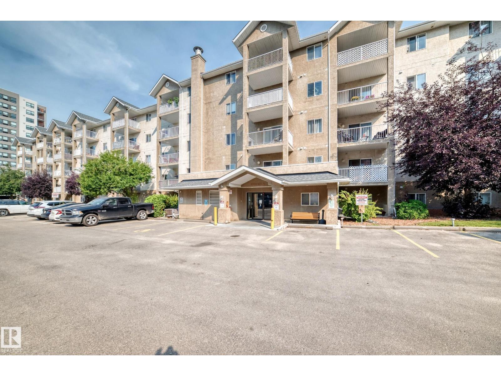 #218 10535 122 ST NW - 37