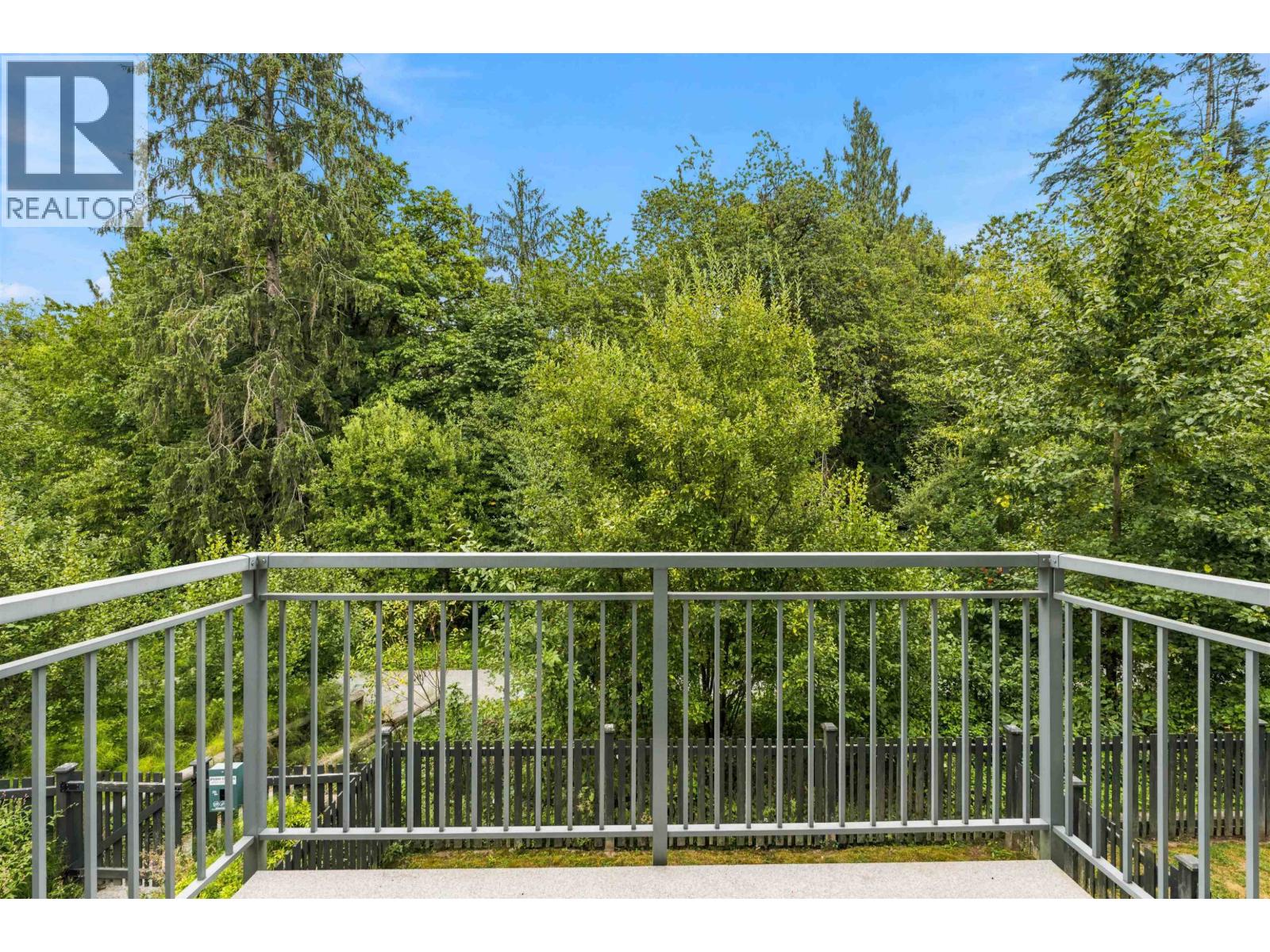 Photo of 38 24076 112 AVENUE 33