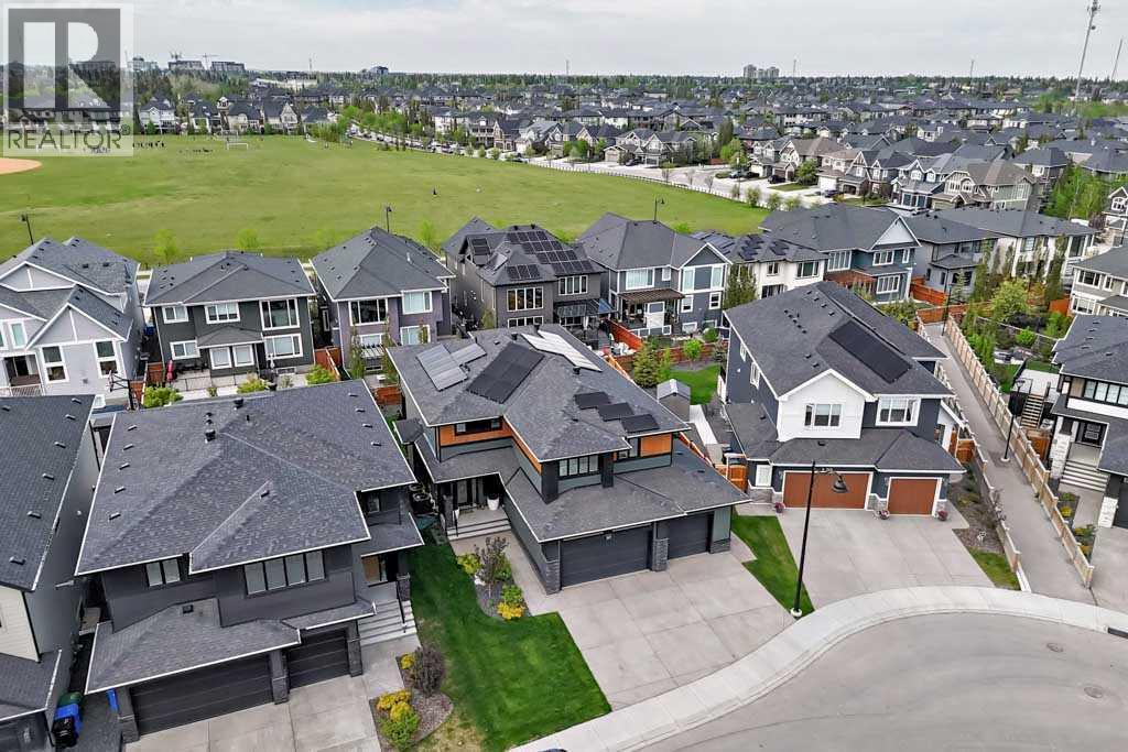 317 Aspen Summit Heights SW, Aspen Woods, Calgary photo 2