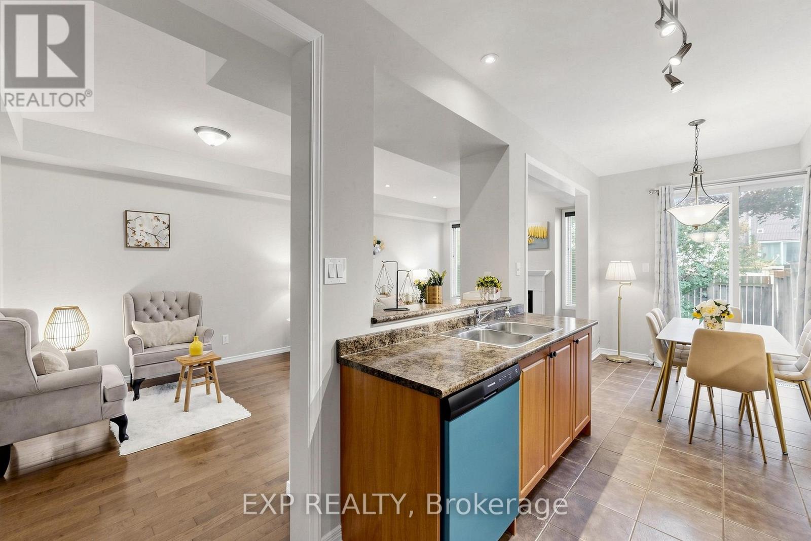 2-28 DOON MILLS DRIVE - 18