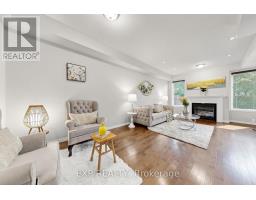 2-28 Doon Mills Drive, Kitchener, ON N2P2W9 Photo 12