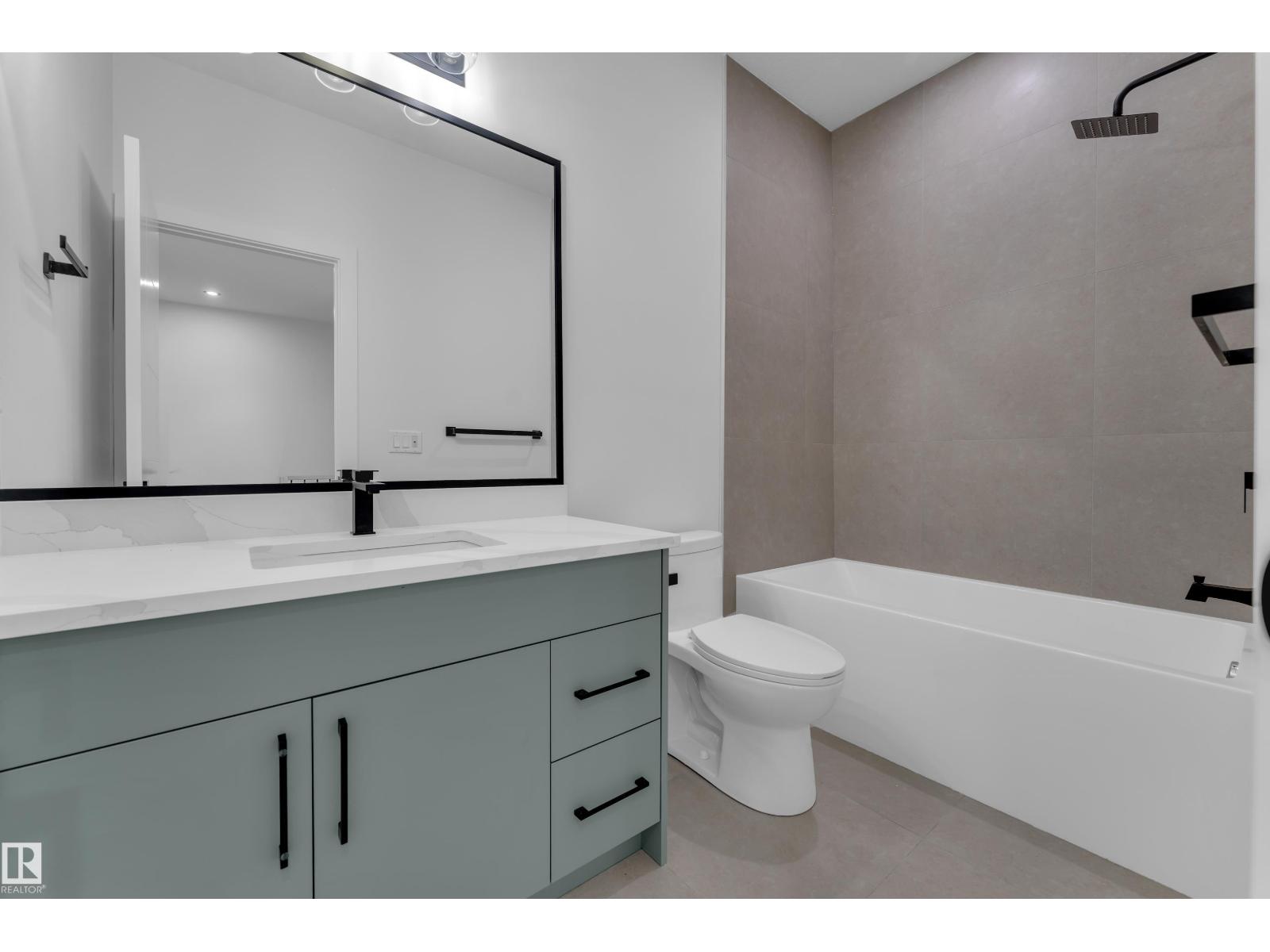 213 Falcon Crescent - 29