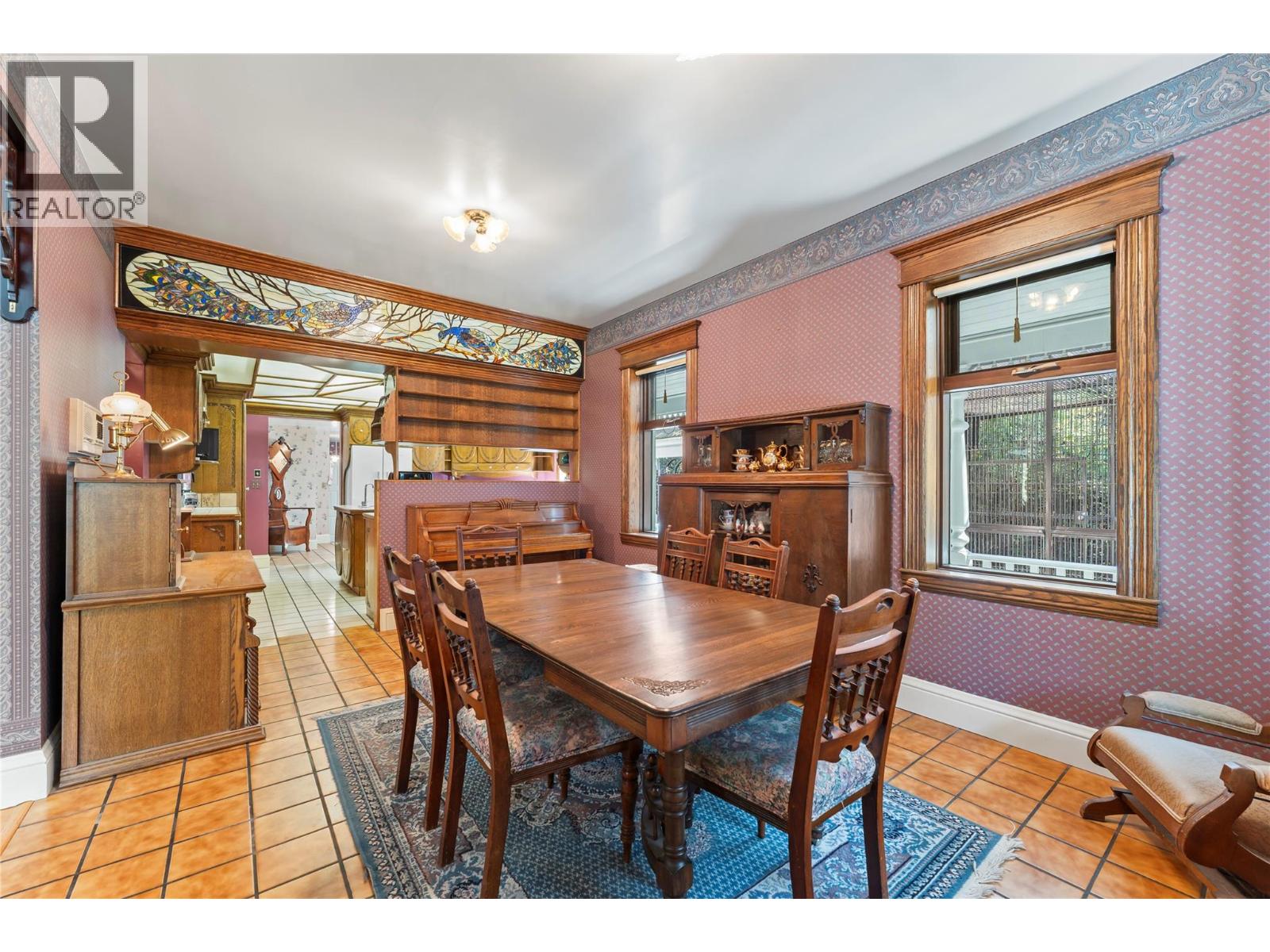4345 June Springs Road, Kelowna