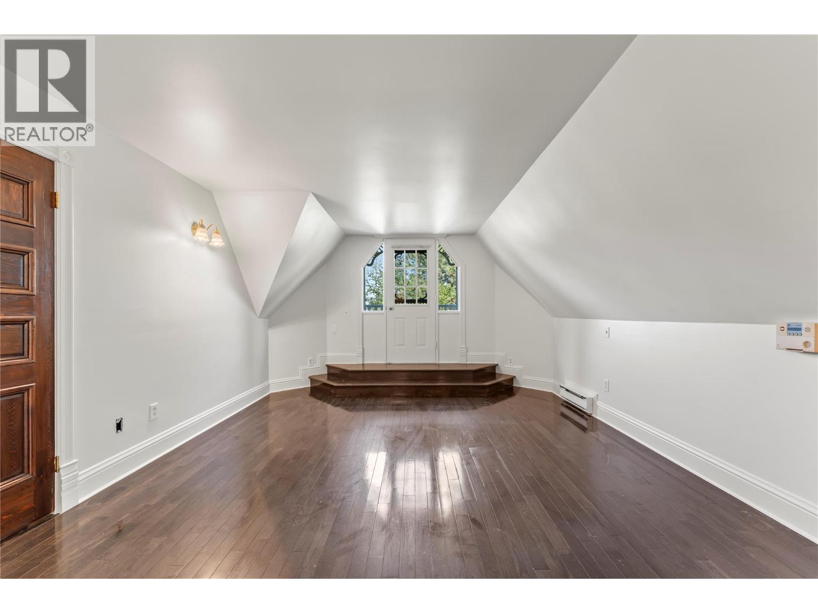 4345 June Springs Road, Kelowna