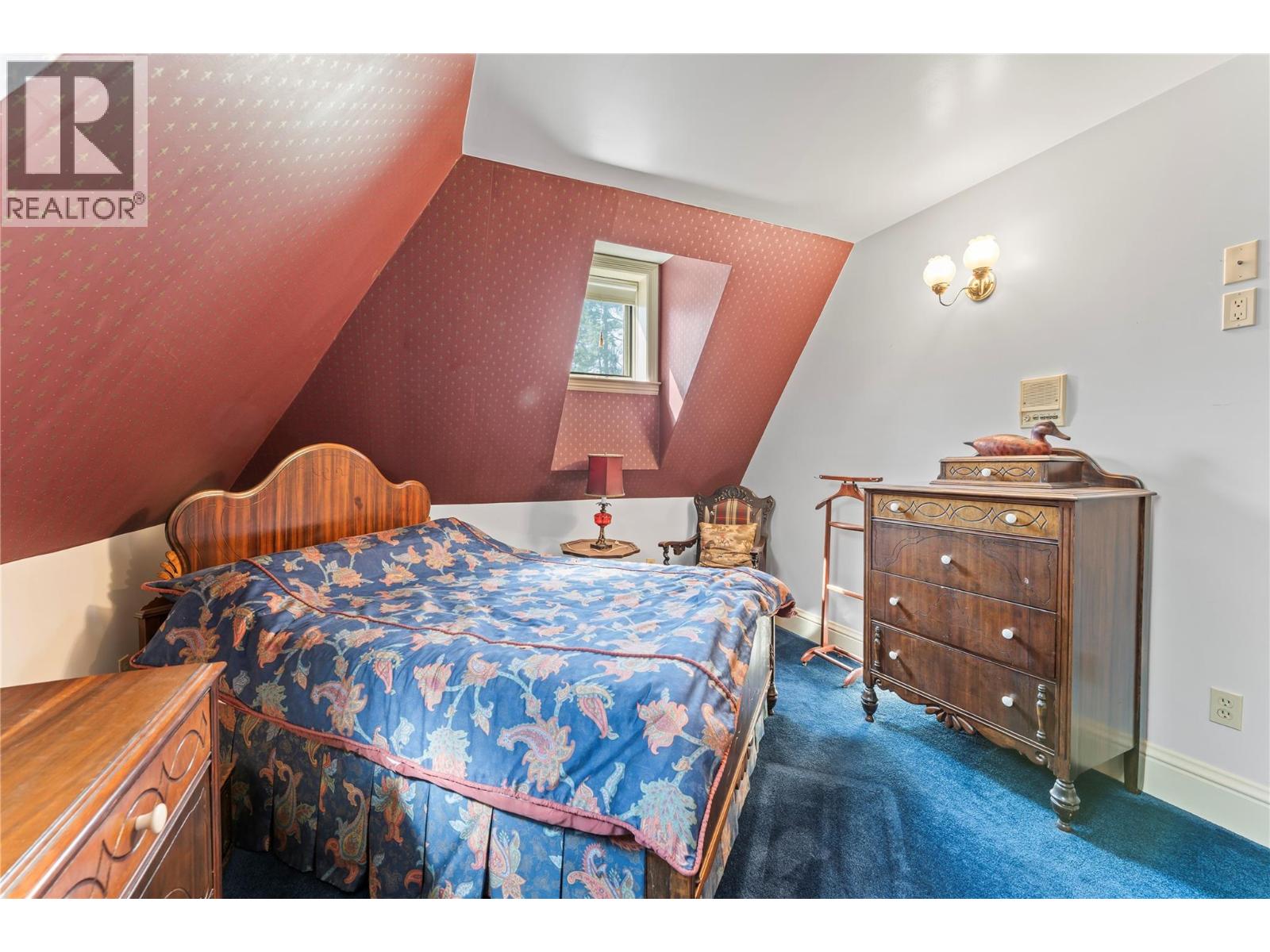 4345 June Springs Road, Kelowna