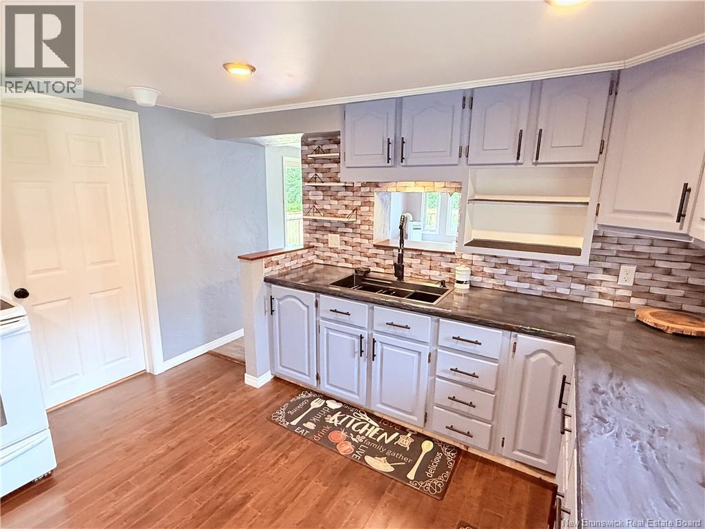 65 Knowlesville Road - 12