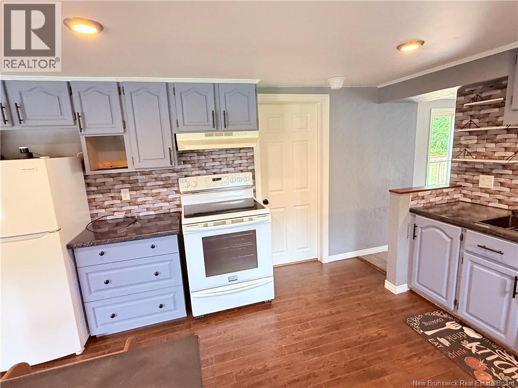 65 Knowlesville Road - 13