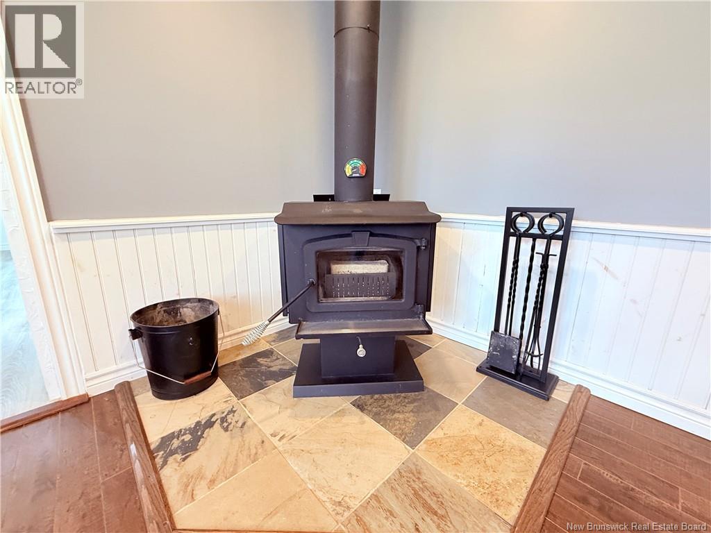 65 Knowlesville Road - 17
