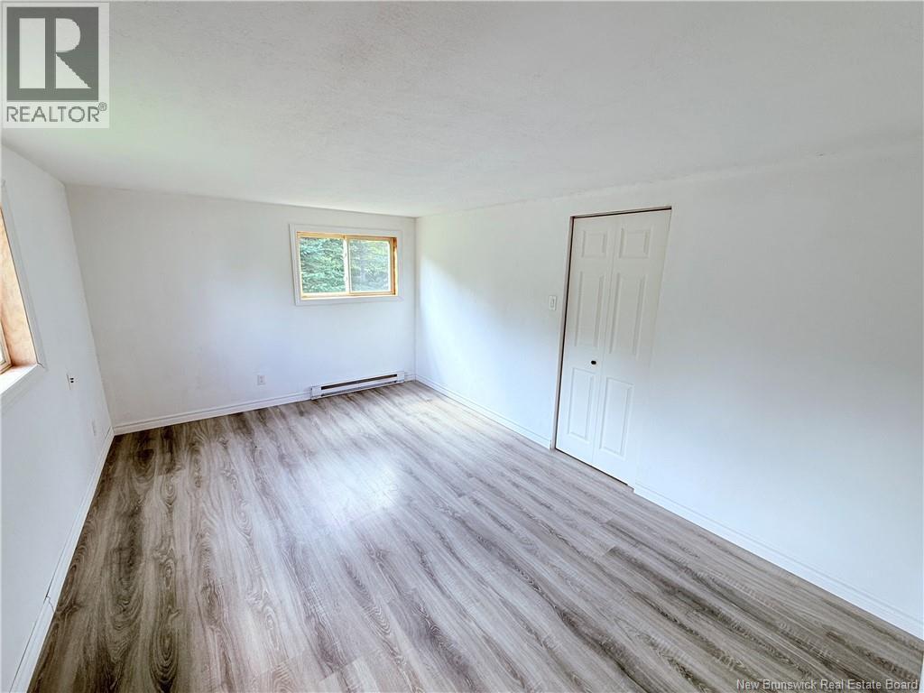 65 Knowlesville Road - 26