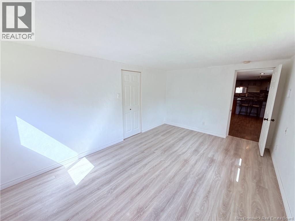 65 Knowlesville Road - 27