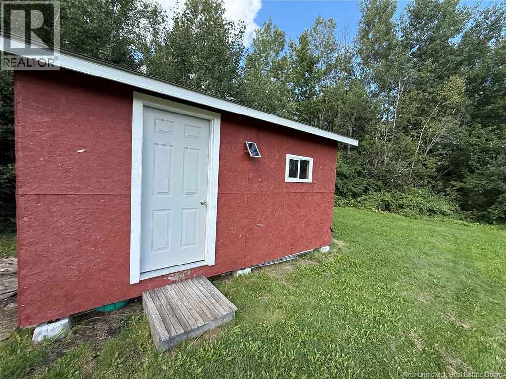 65 Knowlesville Road - 34