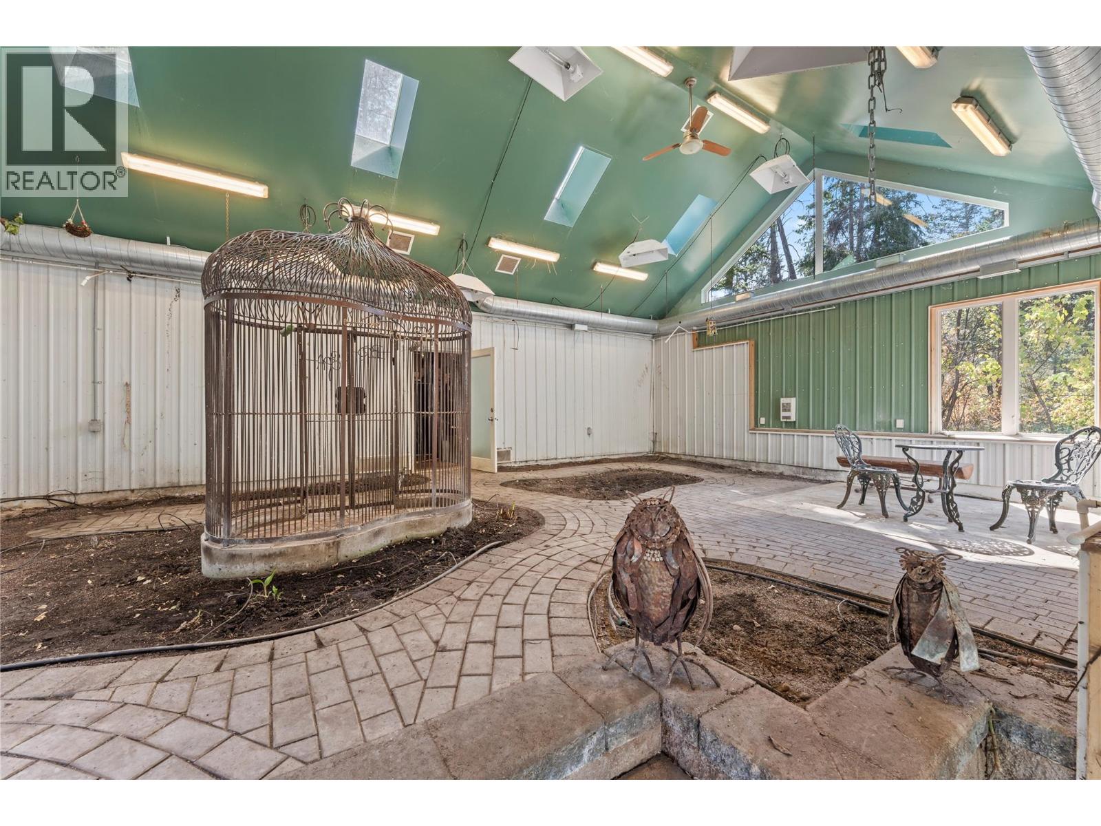 4345 June Springs Road, Kelowna