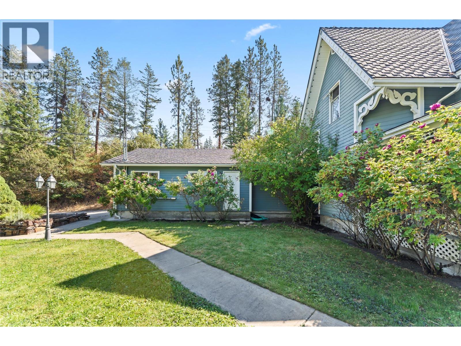 4345 June Springs Road, Kelowna
