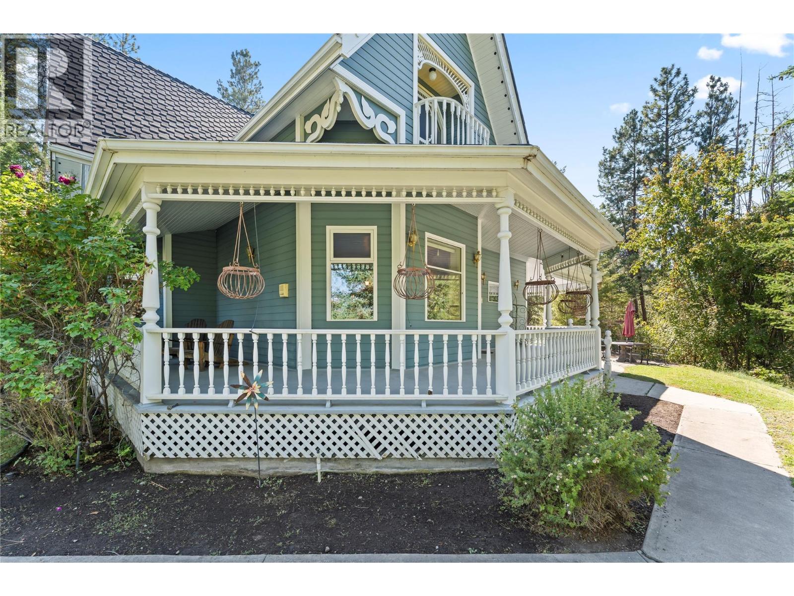 4345 June Springs Road, Kelowna