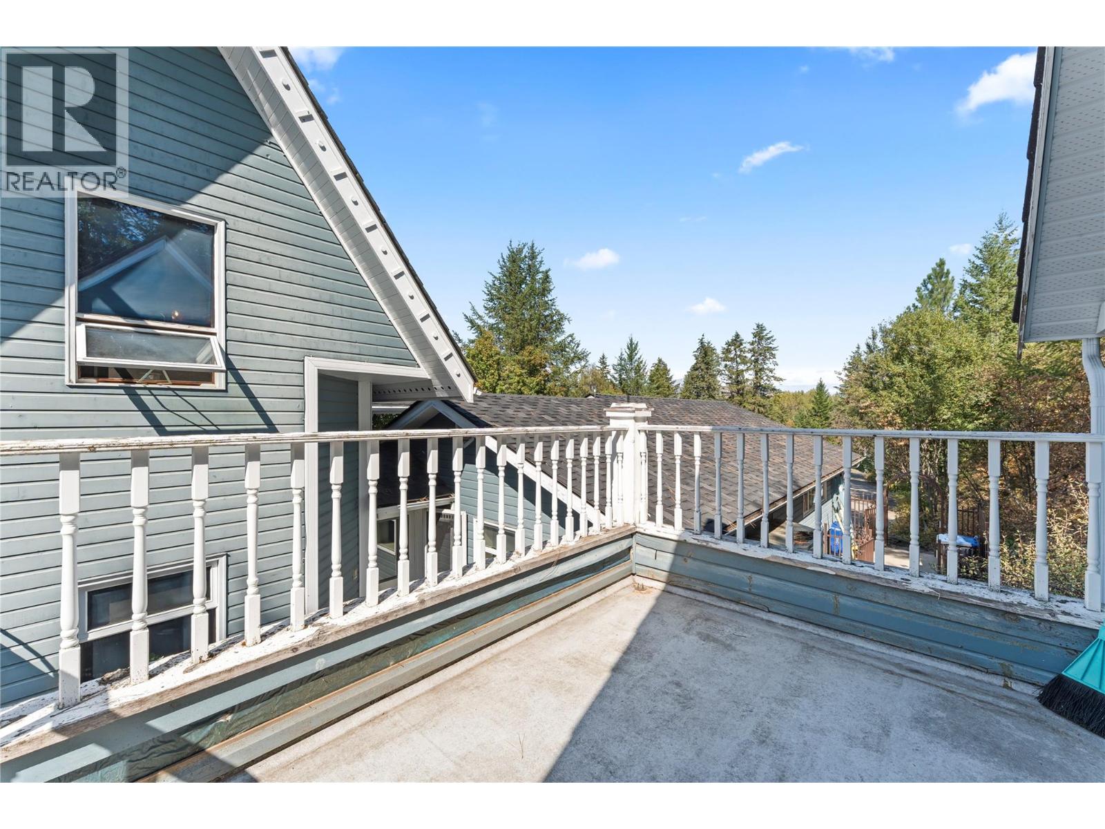 4345 June Springs Road, Kelowna