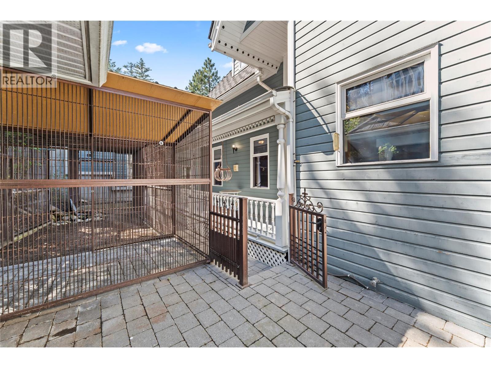 4345 June Springs Road, Kelowna