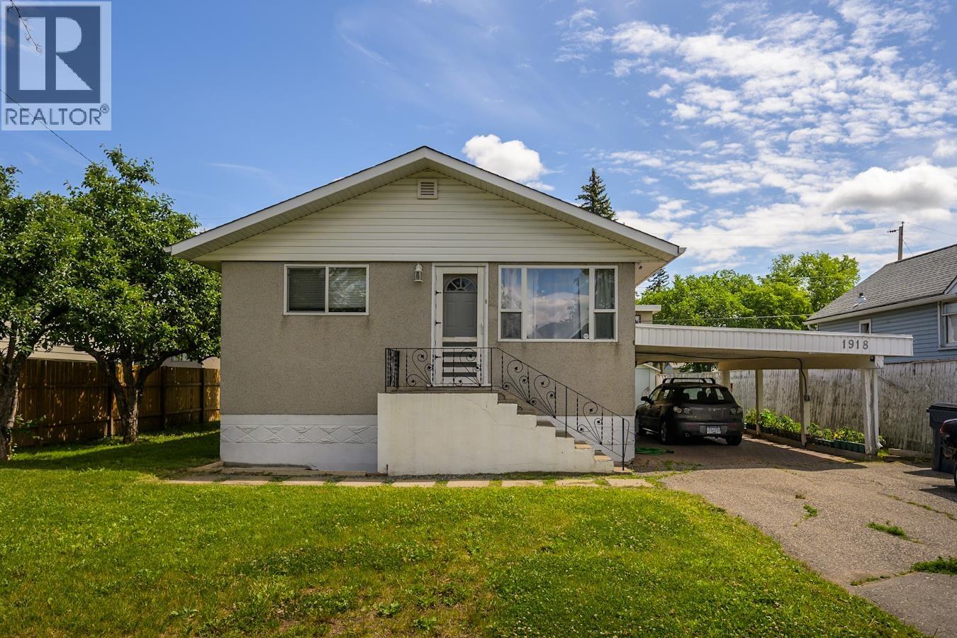 1918 VINE STREET - 1