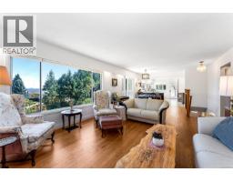 Primary Bedroom - 330 Saltspring Way, Salt Spring, BC V8K2G7 Photo 11