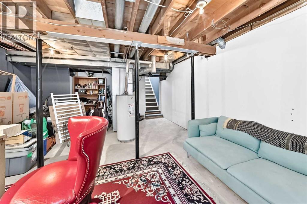 8512 33 Avenue NW - 29