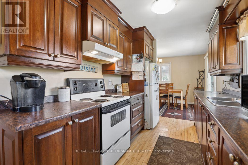 10607 Pleasant Valley Road
