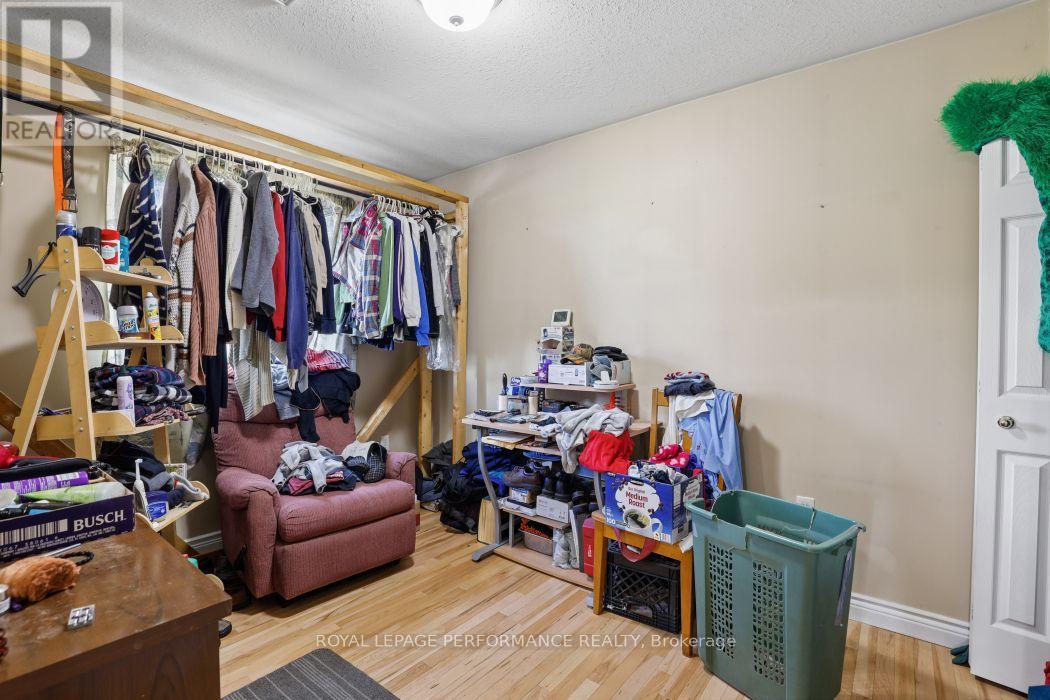10607 Pleasant Valley Road