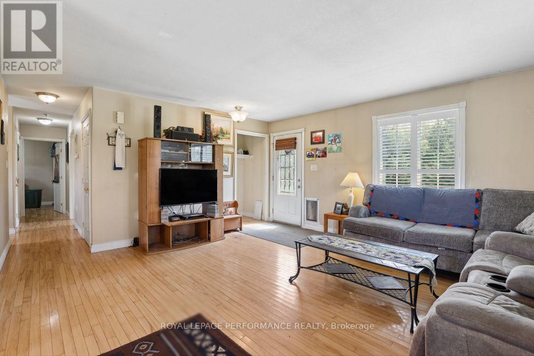 10607 PLEASANT VALLEY ROAD - 9