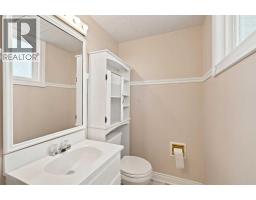 820 Canford Crescent Sw, Calgary, AB T2W1L2 Photo 18