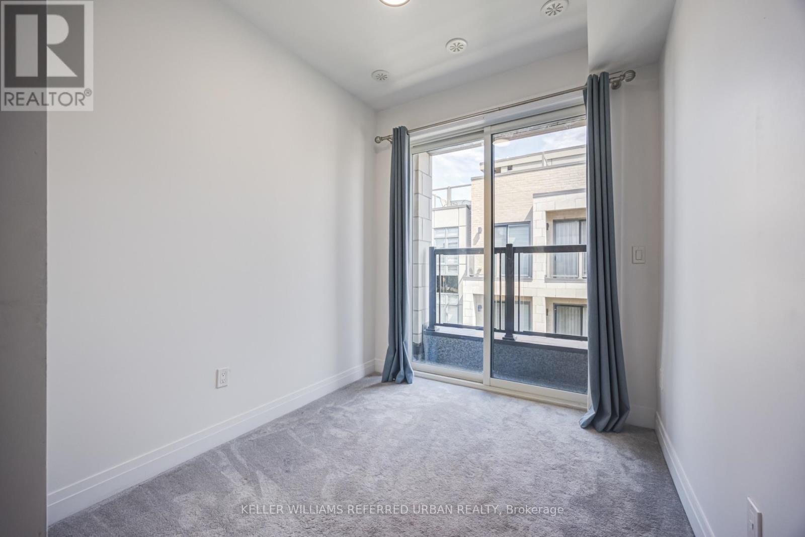 #52 719 LAWRENCE AVENUE W - Image 20