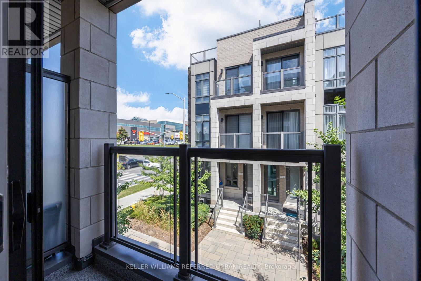 #52 719 LAWRENCE AVENUE W - Image 31