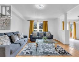 Family room - 50 Jewel Crescent, Brampton, ON L6R2P5 Photo 10