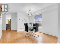 Dining room - 50 Jewel Crescent, Brampton, ON L6R2P5 Photo 7