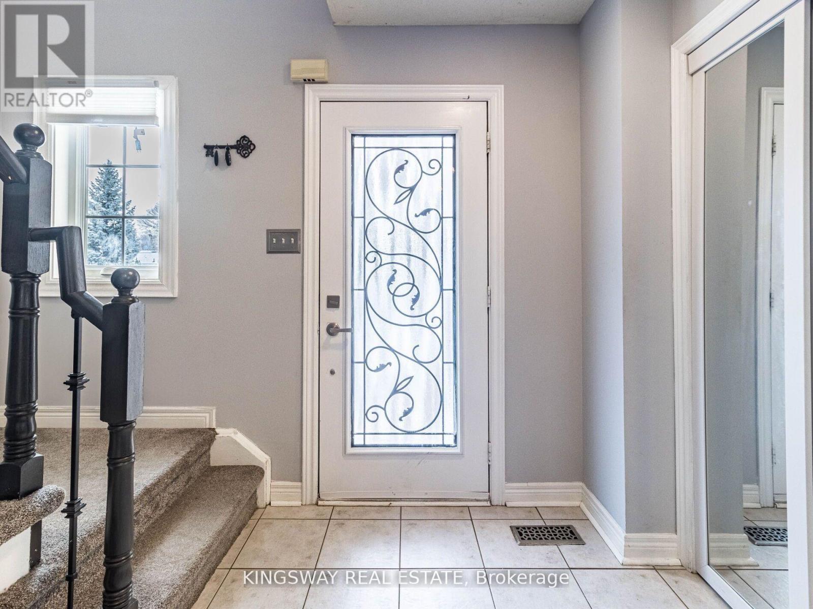 570 ENFIELD ROAD - 4
