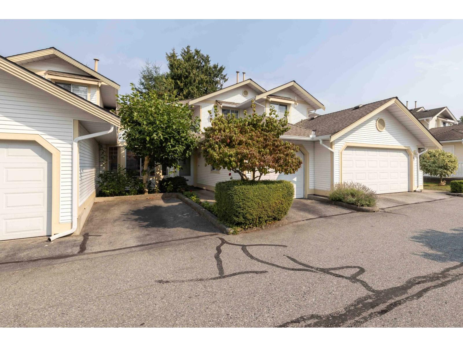 95 8737 212TH STREET