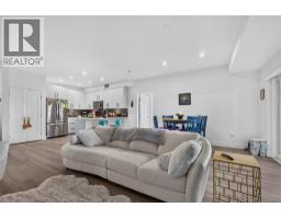 Primary Bedroom - 3434 Mckinley Beach Drive Unit# 101, Kelowna, BC V1V0H3 Photo 9
