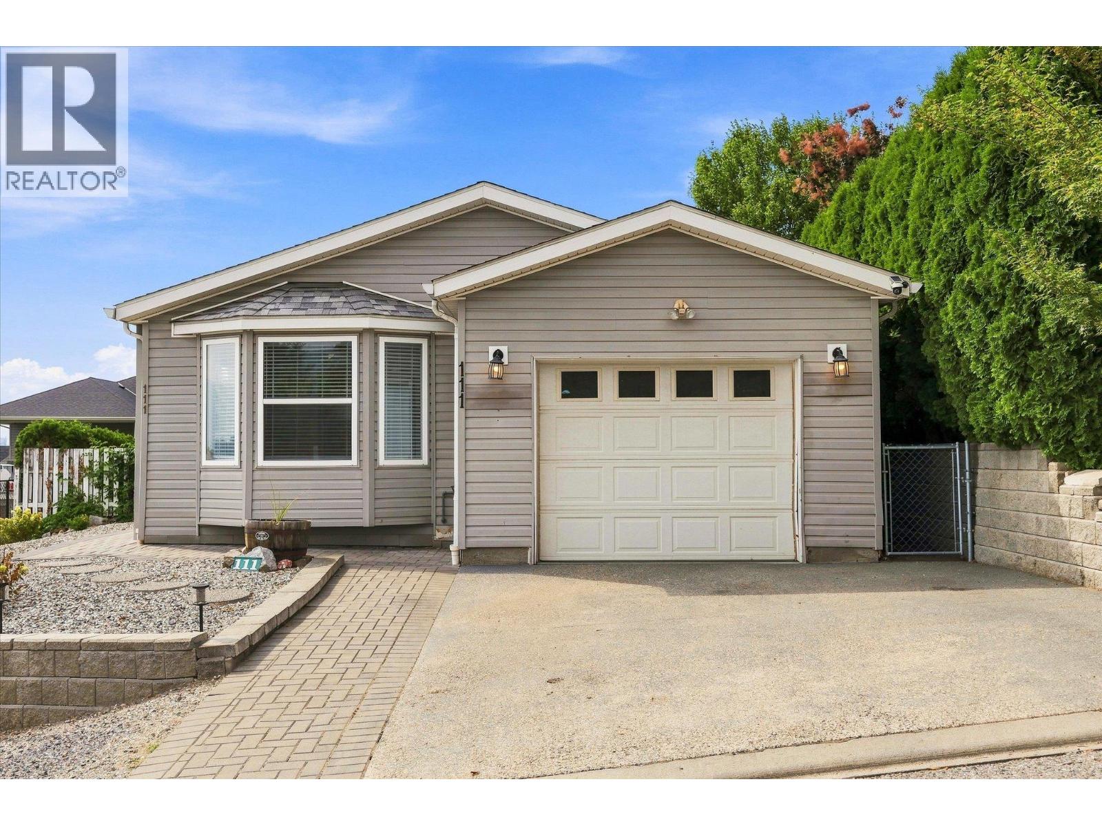 111 2550 Hollywood Road North, Kelowna