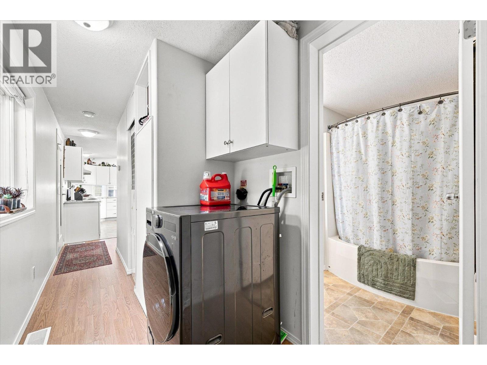 111 2550 Hollywood Road North, Kelowna