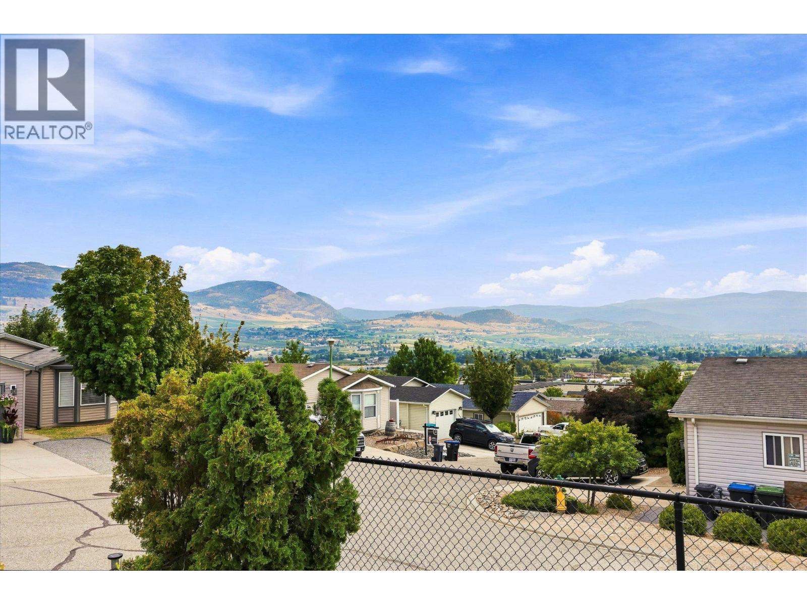 111 2550 Hollywood Road North, Kelowna