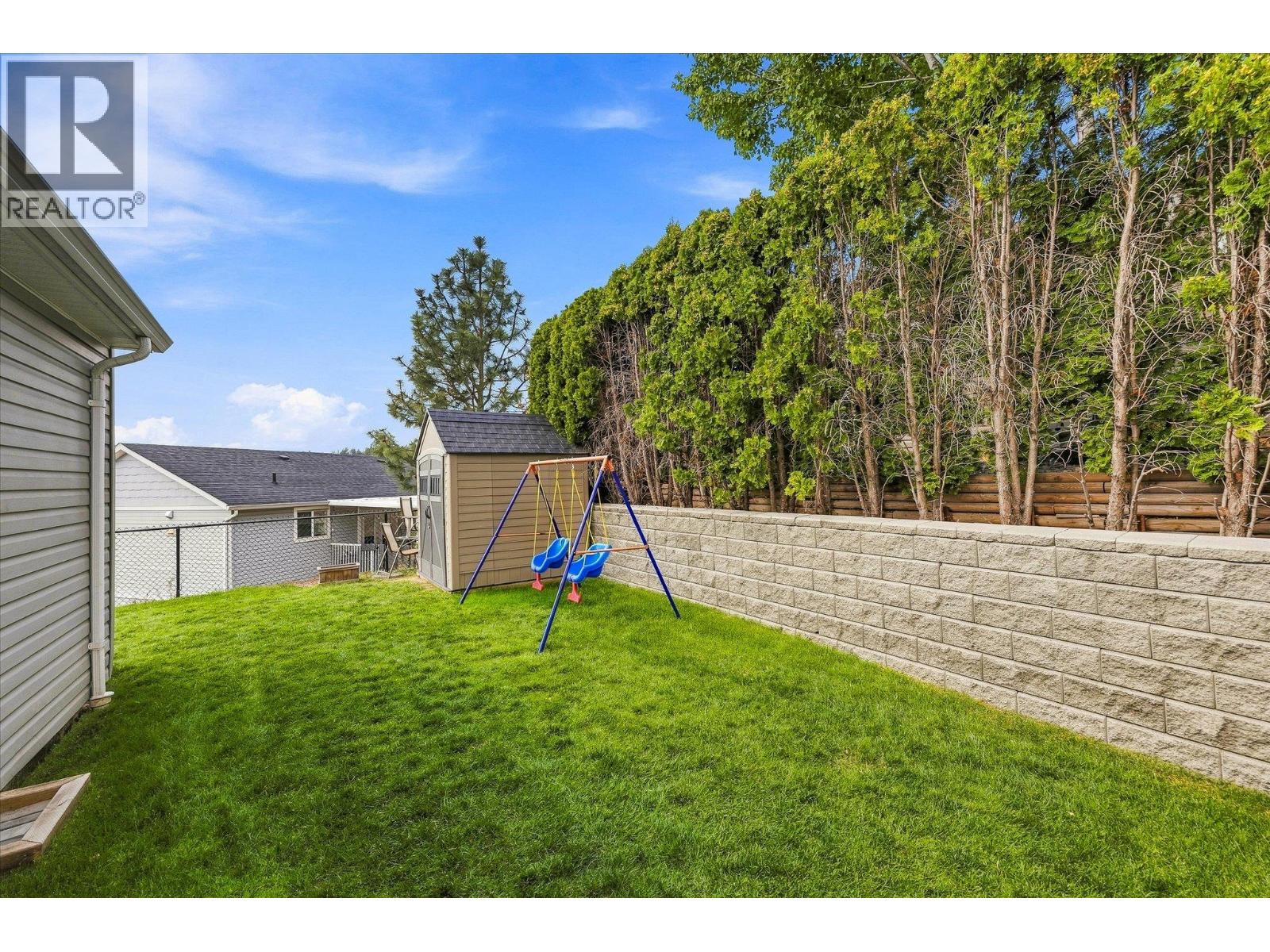 111 2550 Hollywood Road North, Kelowna