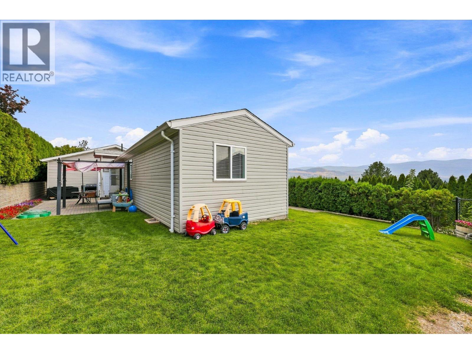 111 2550 Hollywood Road North, Kelowna