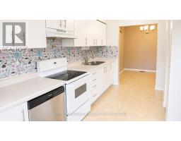 38 - 10 Holborn Court, Kitchener, ON N2A3Y9 Photo 9