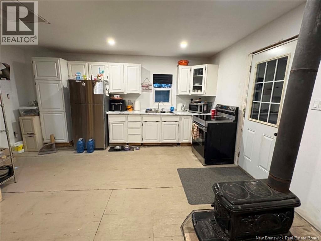 607 Holtville Road - 8