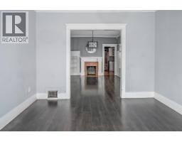 6085 Quebec Street, Vancouver, BC V5W2P5 Photo 11