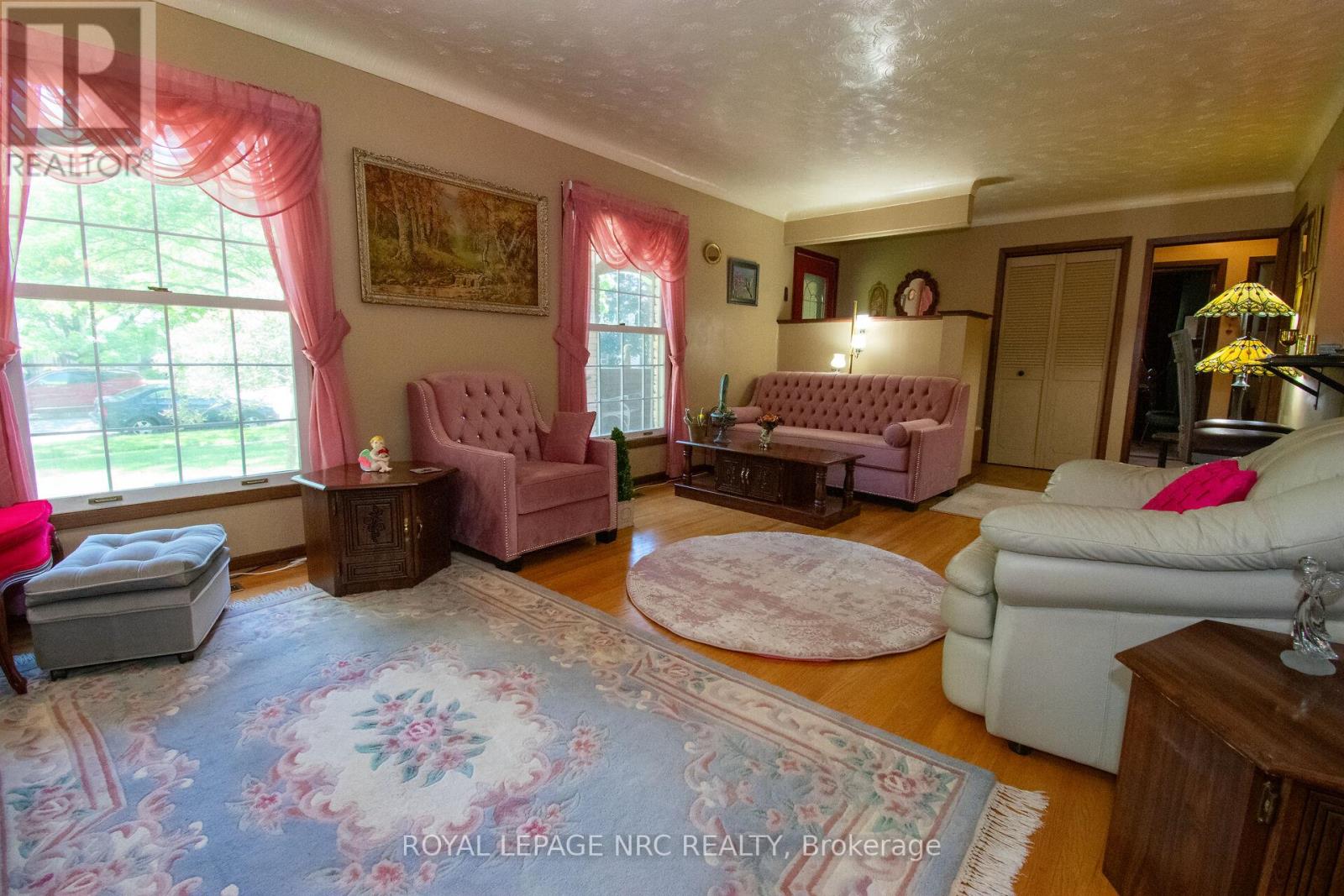 34 WOODINGTON PLACE - 11