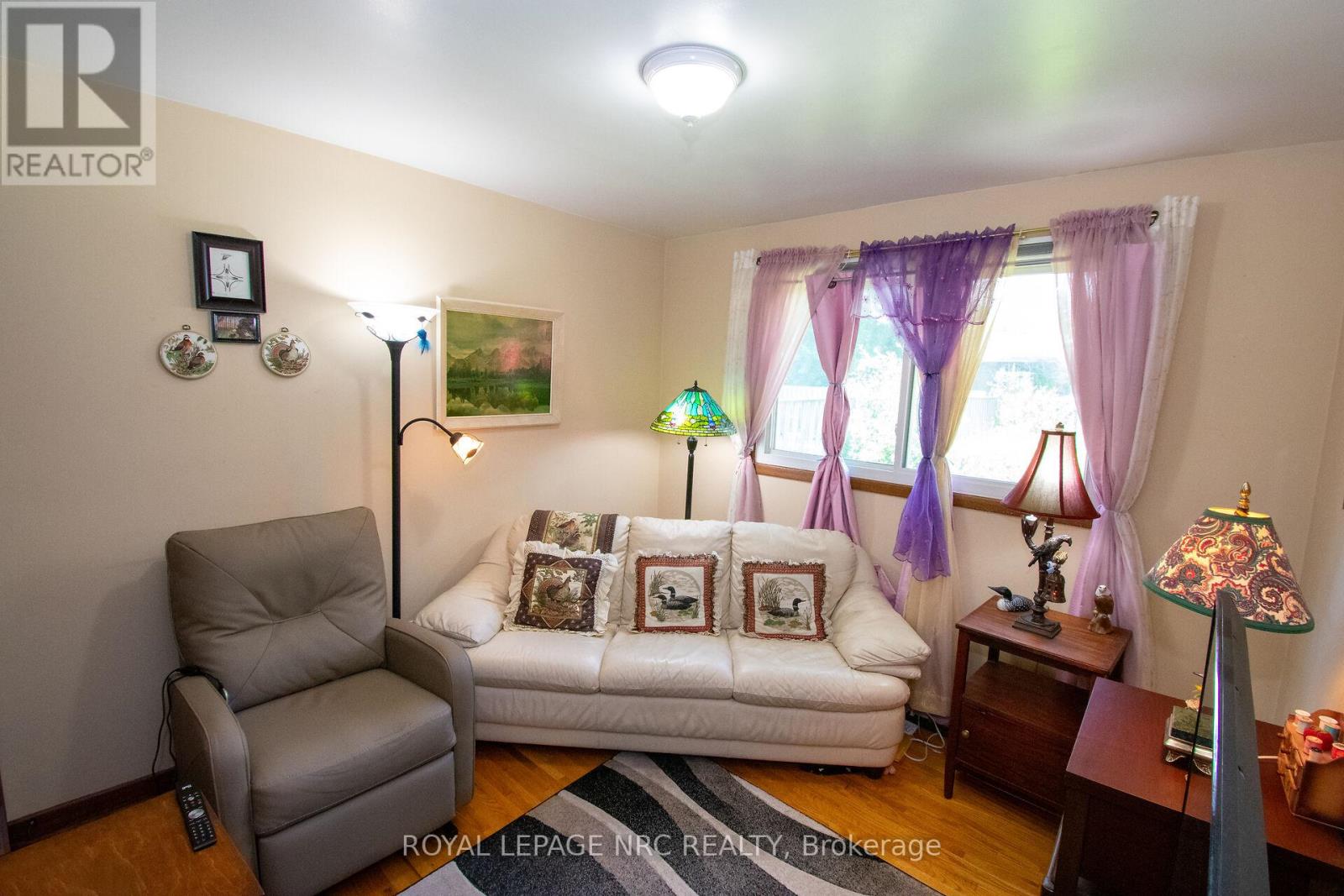 34 WOODINGTON PLACE - 31