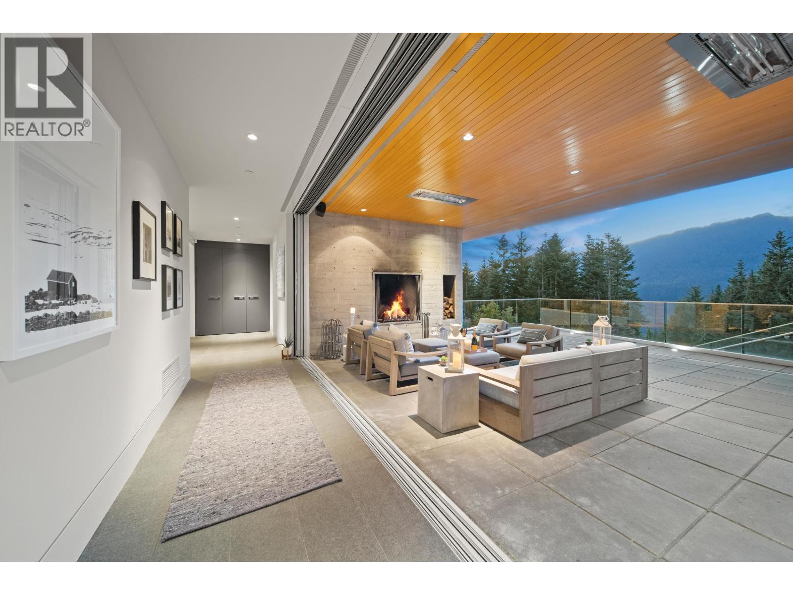 2980 TRAIL'S END LANE, Whistler
