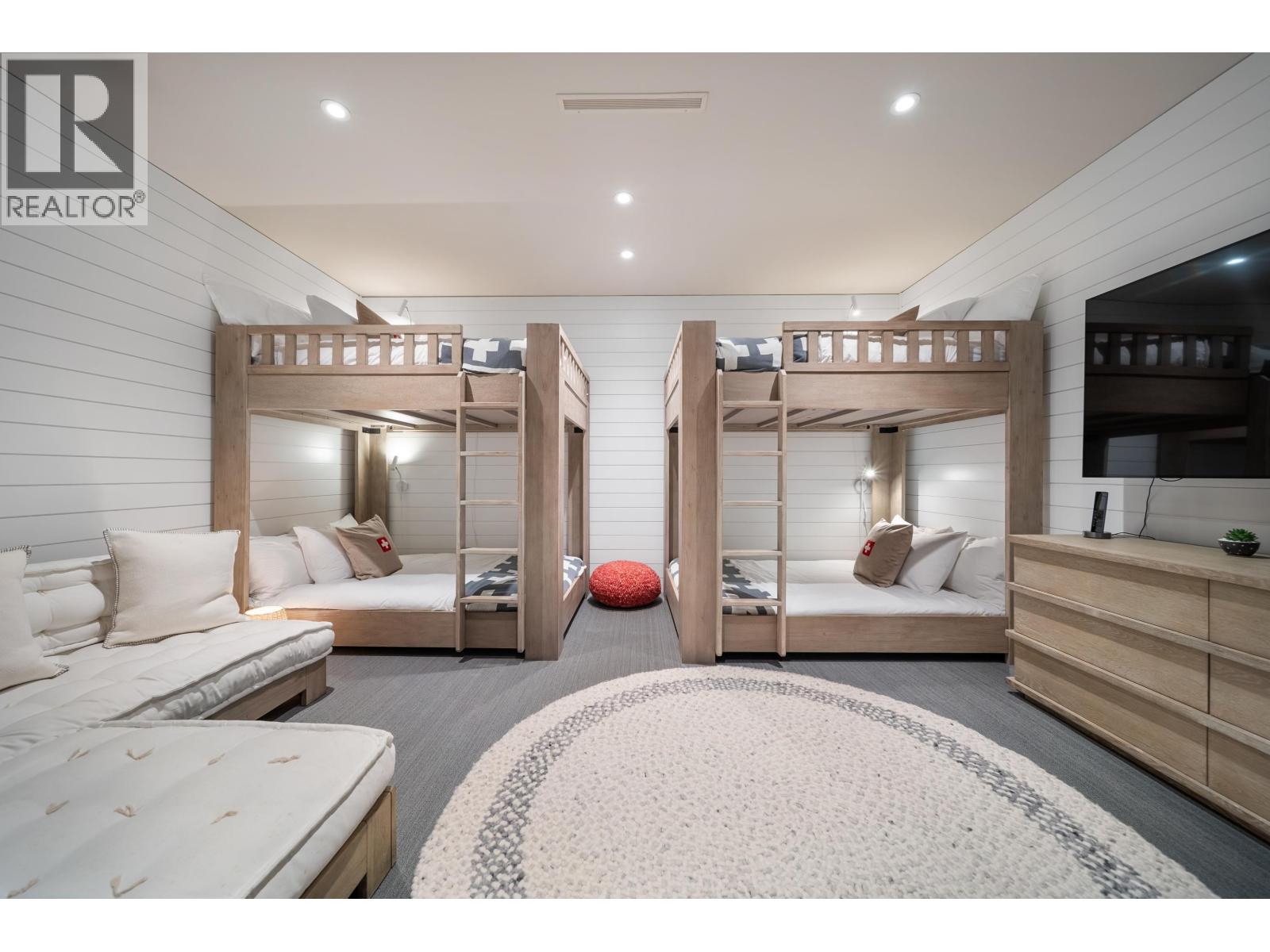 2980 TRAIL'S END LANE, Whistler