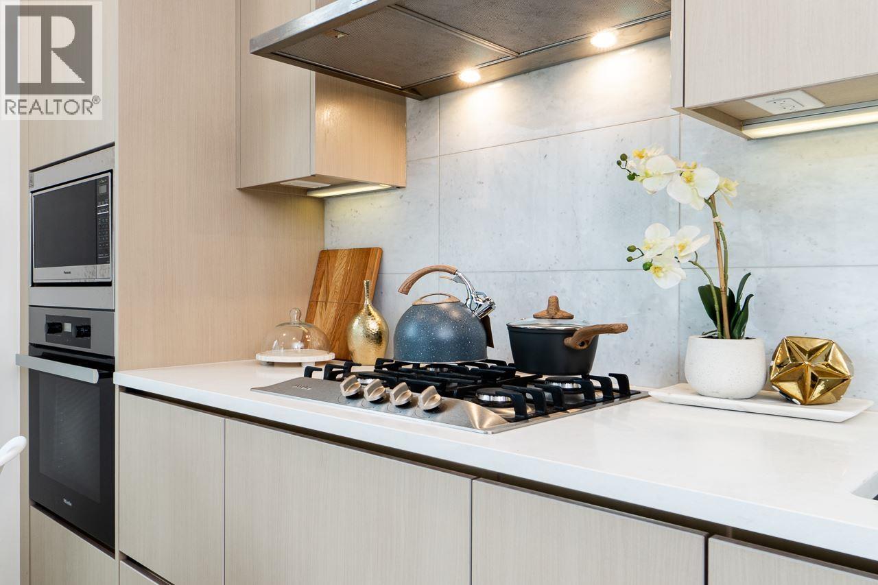 #1081 87 NELSON Street, Vancouver, British Columbia, V6Z0E8, Vancouver, British Columbia — photo 4 of 5